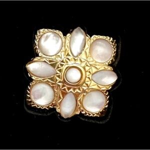 St. John Brooch - gold tone with mother of pearl style stones. nwot